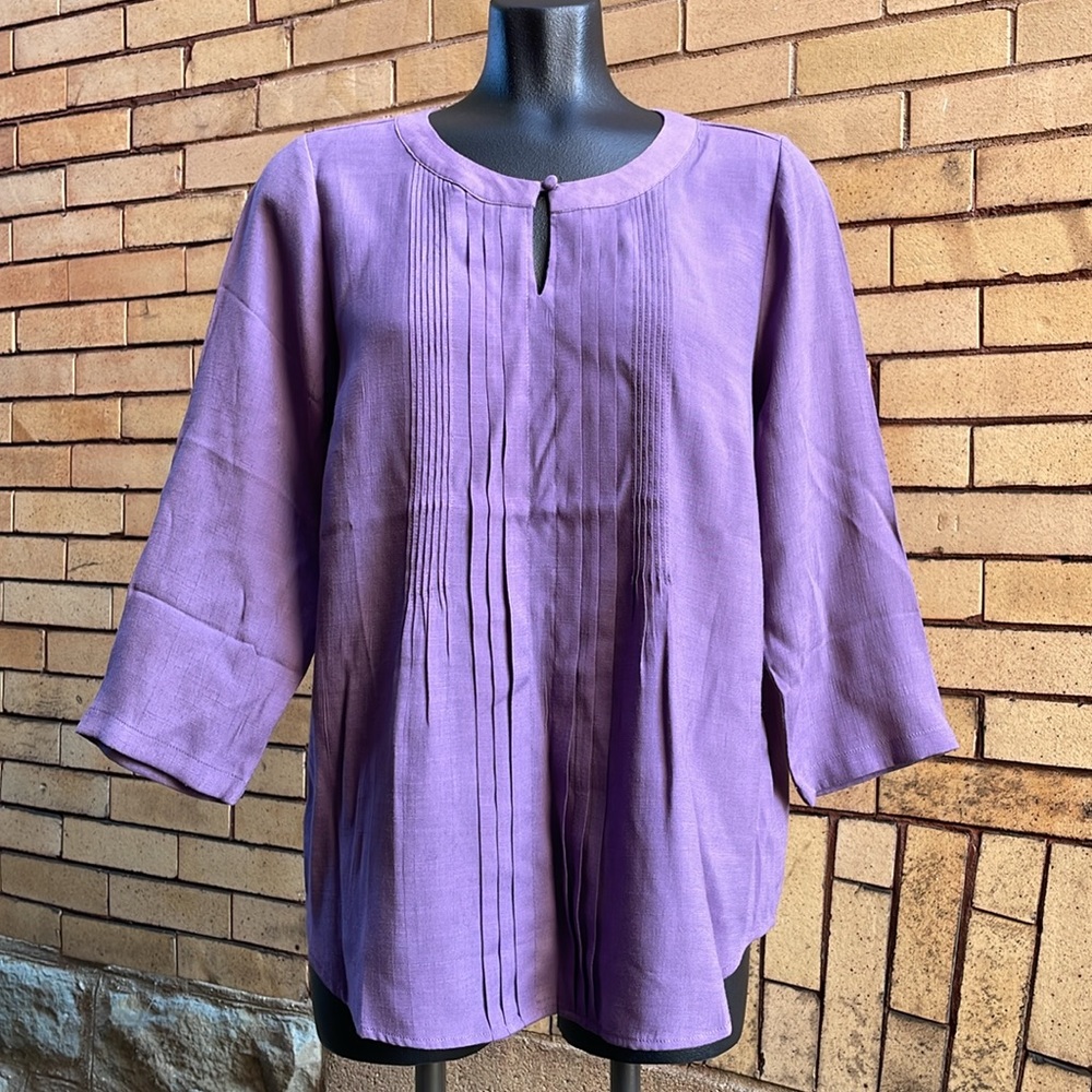 NWT Christopher & Banks lavender front pleated blouse Size Medium